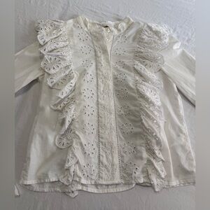 H&M White Eyelet Cotton Blouse Ruffles Bell sleeves size 2